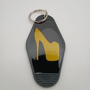 Vintage Style Black And Gold High Heel Shoe Keychain